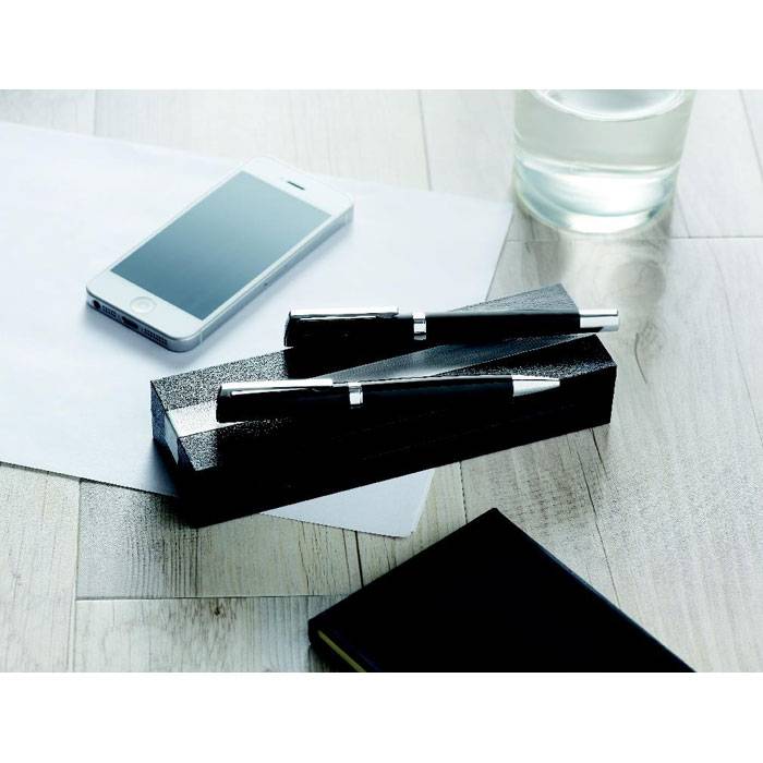 mo8216-03 Gift set with pen Gift set with 2 pens