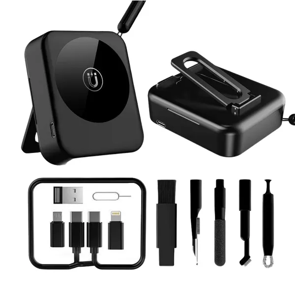 centero-executive-desk-accessory-2026 Centero Corporate Tech Gift Set