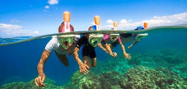 snorkle in action Customized Gifts Dubai