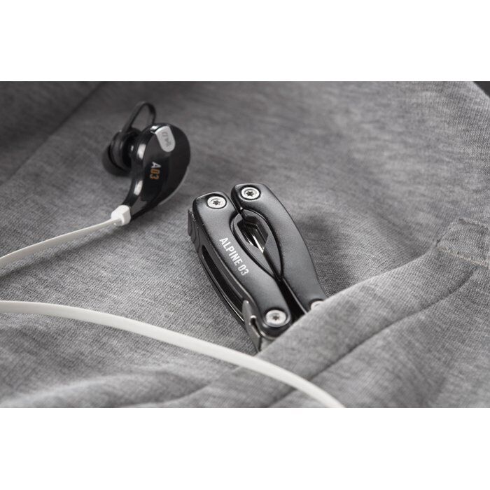 MO8914_03_CLOSED MO8914 03 BO P