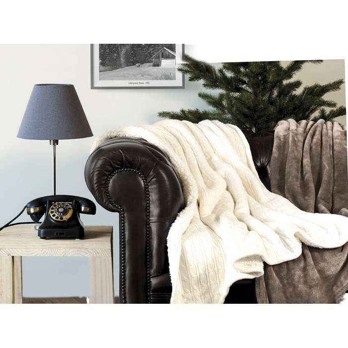 MO9087_04A.eps MO9087 13 BO