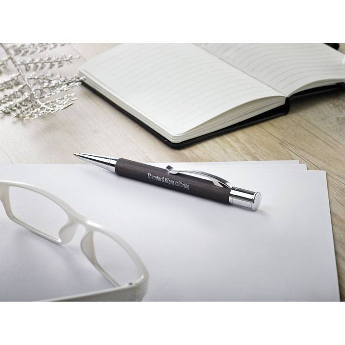 mo8407_18_ambiant Mo8407 18 Print 1