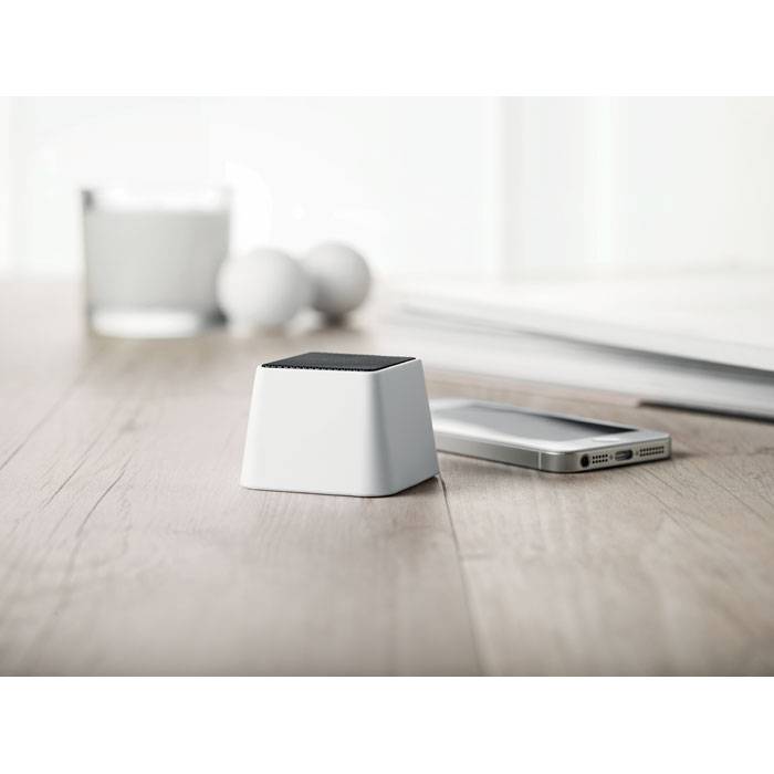 mo8396_06 Mo8396 06 Ambiant