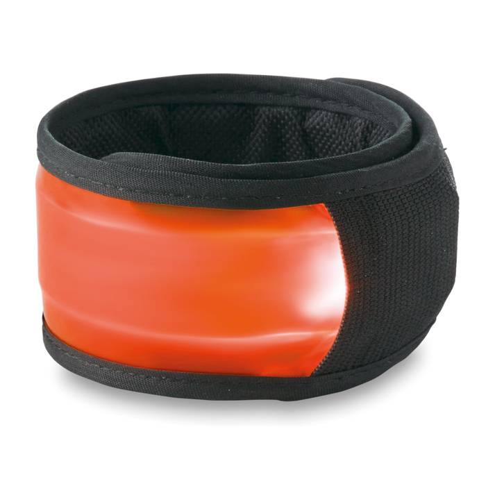 MO8879_10_BO3 MO8879 10